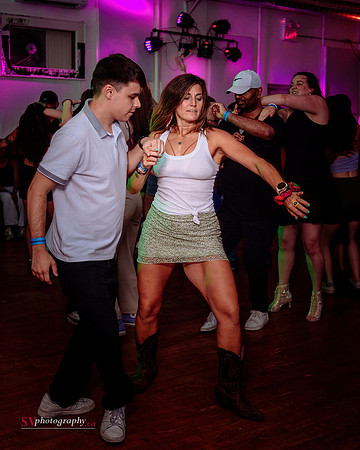 Toronto Salsa Fridays