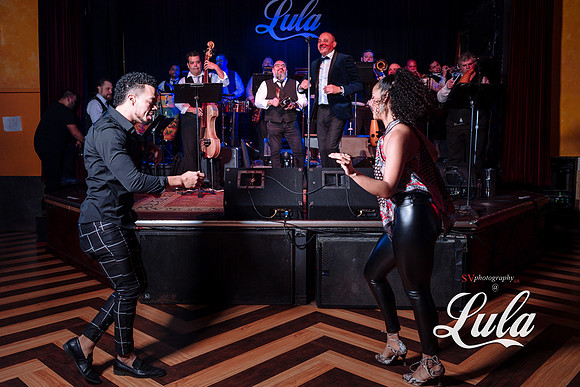 Elegante de la Salsa