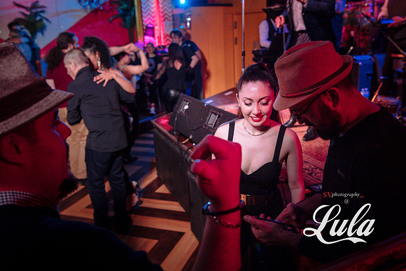 Elegante de la Salsa