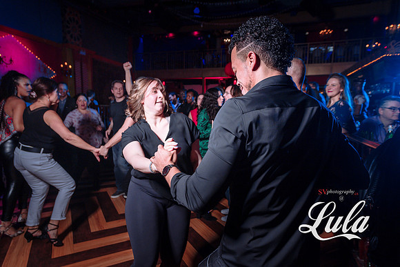 Elegante de la Salsa