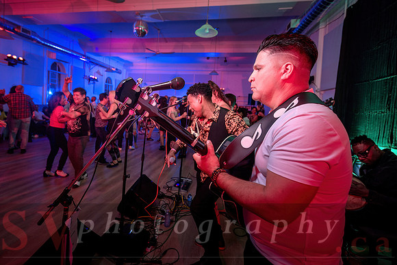 Sat night bands