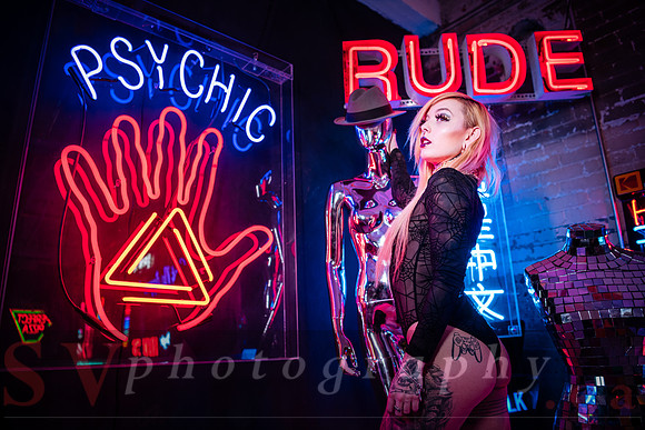 Neon Shoot