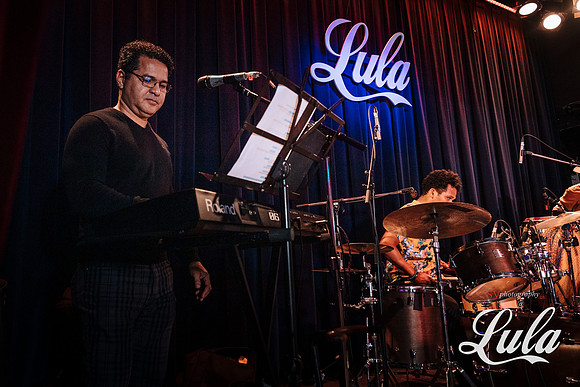Soukustek at Lula Lounge
