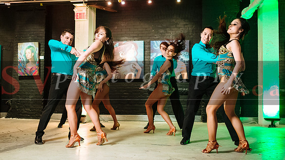 iFreeStyle's "FASHION GAMES" performances - Alma Latina (Student