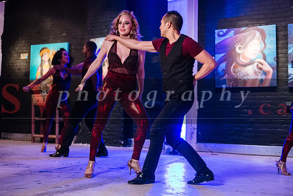 "FASHION GAMES" - iFreeStyle's 4th Dominican Bachata Performance