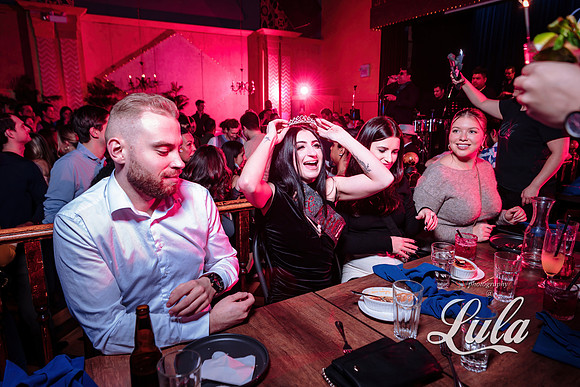 Sat at Lula