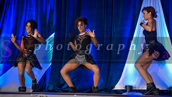 A'Motion Dance from Montreal