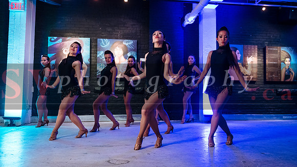 iFreeStyle's "FASHION GAMES" performances - BASo Alto Ladies