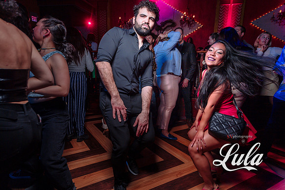 Elegante de la Salsa