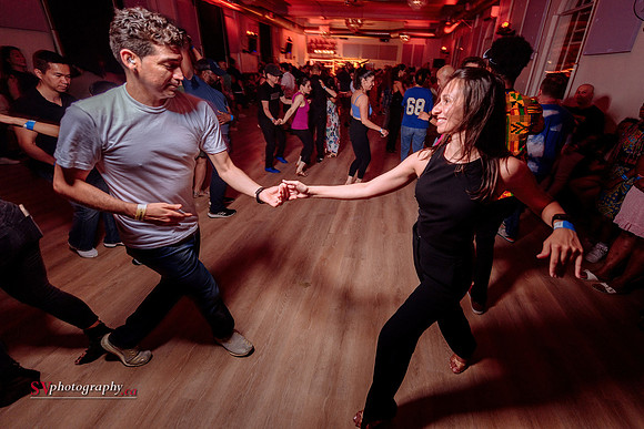 Toronto Salsa Fridays