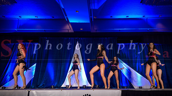 Strazzero Ladies from Montreal